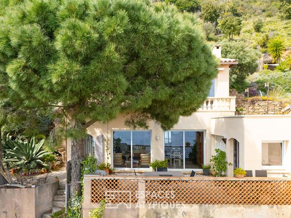 Maison vue mer en pleine nature