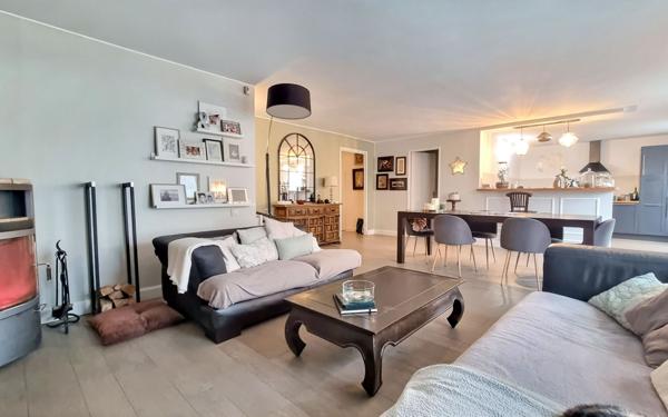 Maison à vendre    7 pièces •  Vaux-sur-Seine