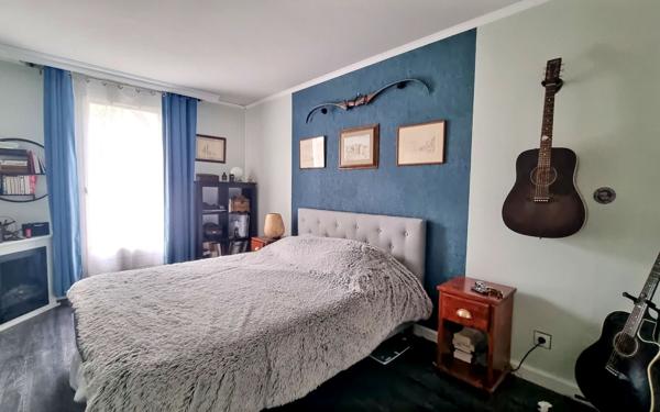 Maison à vendre    7 pièces •  Vaux-sur-Seine