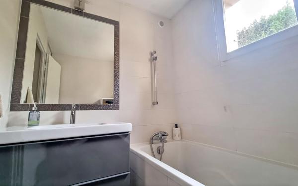 Maison à vendre    7 pièces •  Vaux-sur-Seine