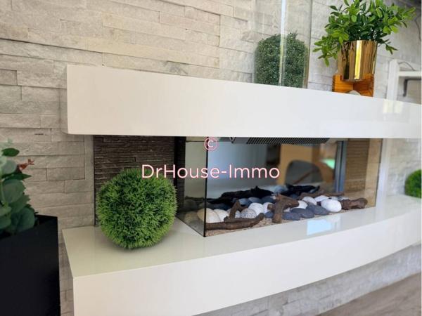 Immeuble à vendre 4 pièces de 149 m²