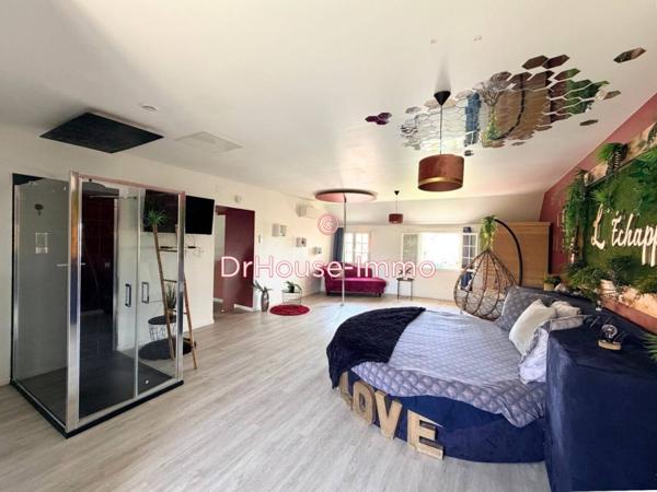Immeuble à vendre 4 pièces de 149 m²