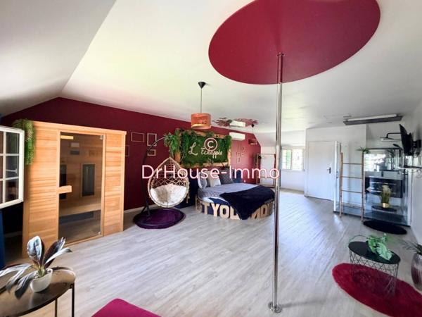 Immeuble à vendre 4 pièces de 149 m²