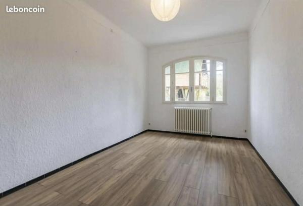 Maison familiale aux multiples possibilités à ALES