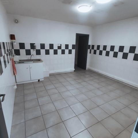 Local professionnel à vendre à Gap dans lesHautes-Alpes (05000), ref : 003LOCALGAPCV1500525