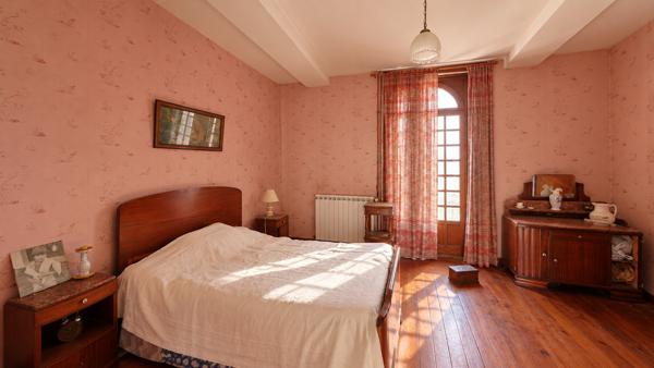 Exclusivité - Architecture à rénover - 1850 - Maison de village et jardin secret - Saint martin de hinx