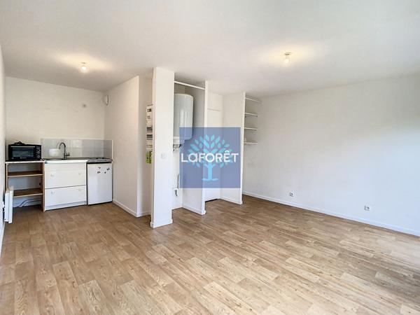 Location appartement Saint-Cyr-l'École - 1 pièce(s) - 26 m² - 850 € / mois