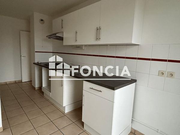 Location Appartement 4 pièces 86.6 m² - LES HAUTS SAUMONS - BAT B Chartres 28000