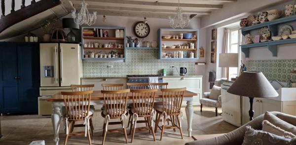 Dpt Creuse (23), à vendre Villard - Château de 9 pièces 320 m2 - Maison de gardien 4 pièces 114 m2 - Terrain 8770 m2