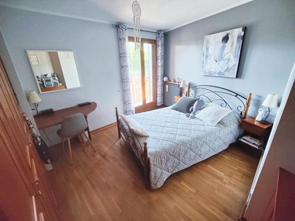 Maison 4 chambres 134m² avec piscine + garage double