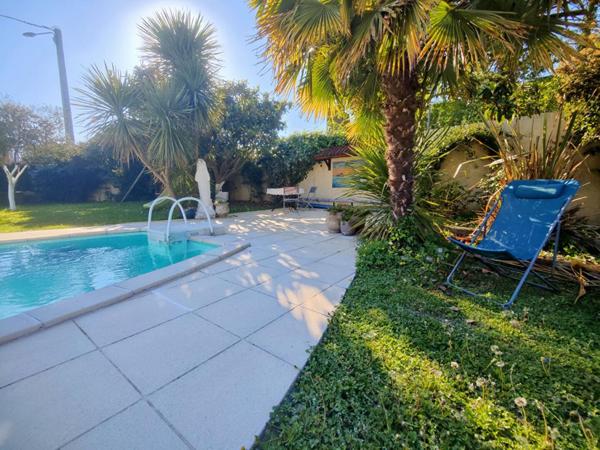 Maison 4 chambres 134m² avec piscine + garage double