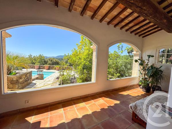 Maison à vendre  6 pièces - 261 m2 LA CROIX VALMER - 83