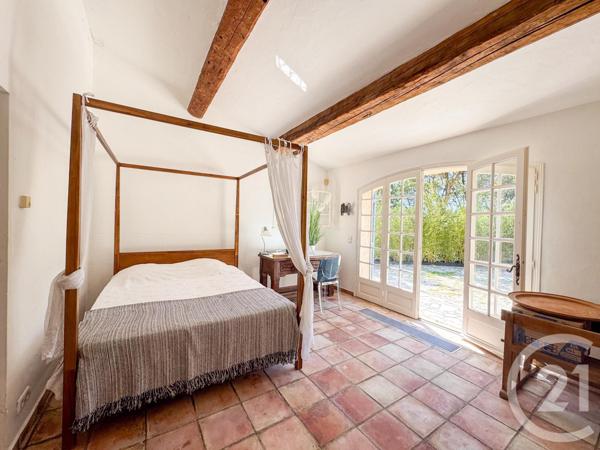 Maison à vendre  6 pièces - 261 m2 LA CROIX VALMER - 83