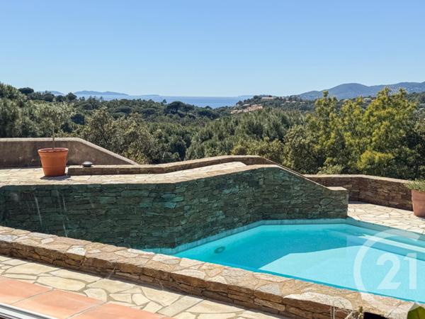 Maison à vendre  6 pièces - 261 m2 LA CROIX VALMER - 83