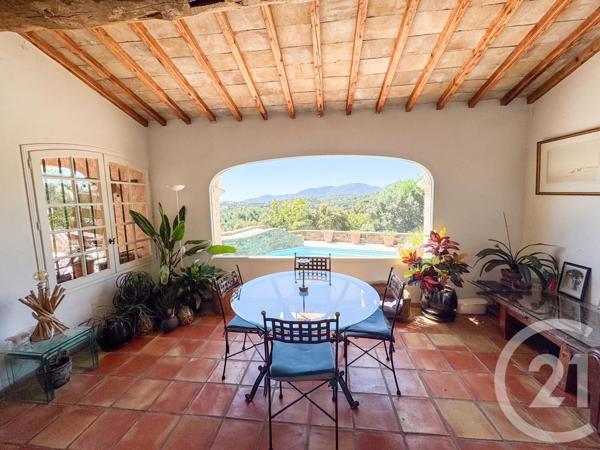 Maison à vendre  6 pièces - 261 m2 LA CROIX VALMER - 83