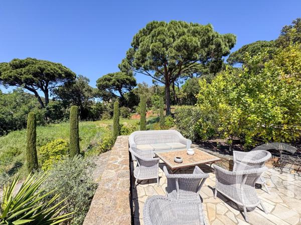 Maison à vendre  6 pièces - 261 m2 LA CROIX VALMER - 83