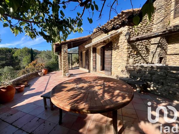 Maison à vendre 5 pièces 185 m² Salon-de-Provence