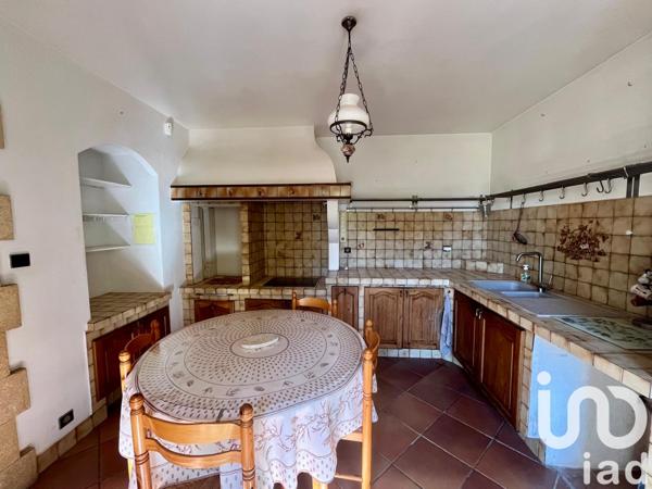 Maison à vendre 5 pièces 185 m² Salon-de-Provence