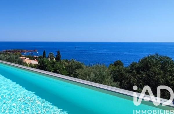 Maison (prestige) à vendre 7 pièces 215 m² Saint-Raphaël