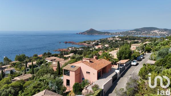 Maison (prestige) à vendre 7 pièces 215 m² Saint-Raphaël