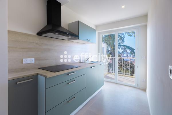 Appartement
         3 pièces
        - 56 m² Bien prestige 569 000 € *