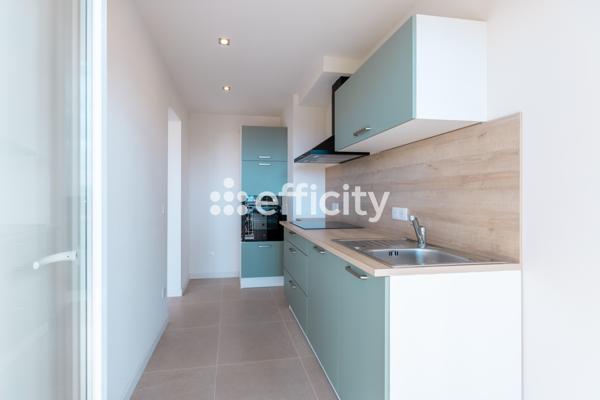 Appartement
         3 pièces
        - 56 m² Bien prestige 569 000 € *