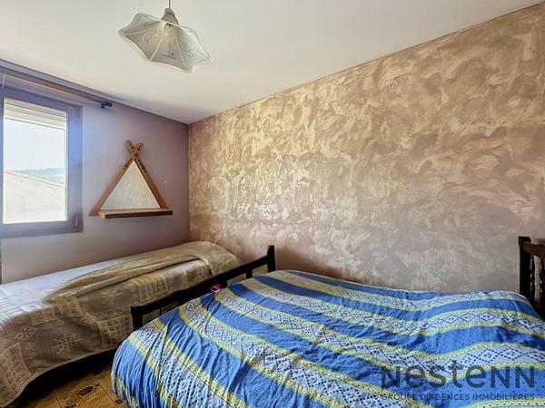 Maison familiale avec deux logements indépendants - 173 m² - Trets