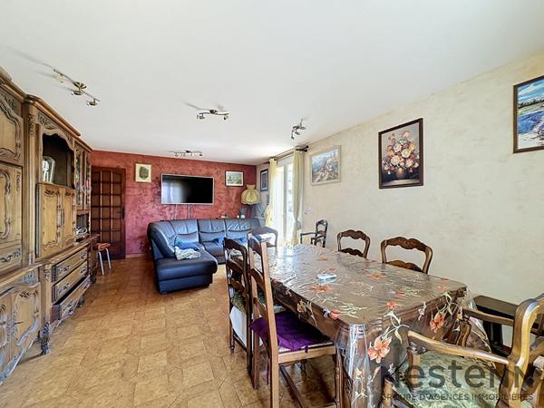 Maison familiale avec deux logements indépendants - 173 m² - Trets