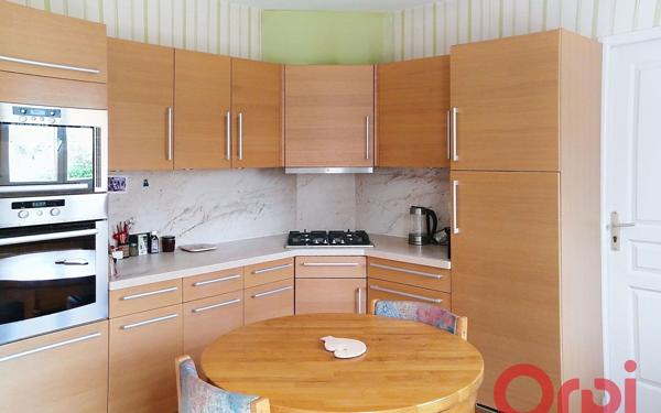 Maison à vendre    7 pièces •  Château-Renault