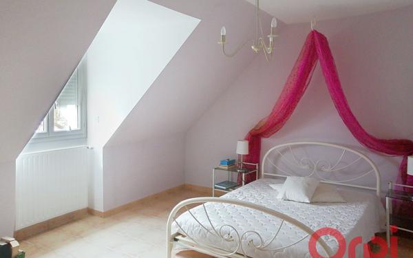 Maison à vendre    7 pièces •  Château-Renault