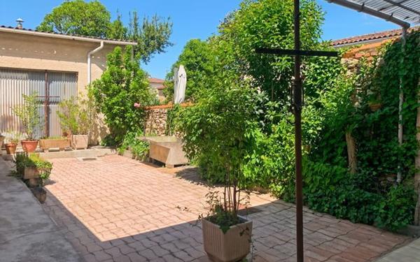 Maison à vendre    6 pièces •  Fleurance