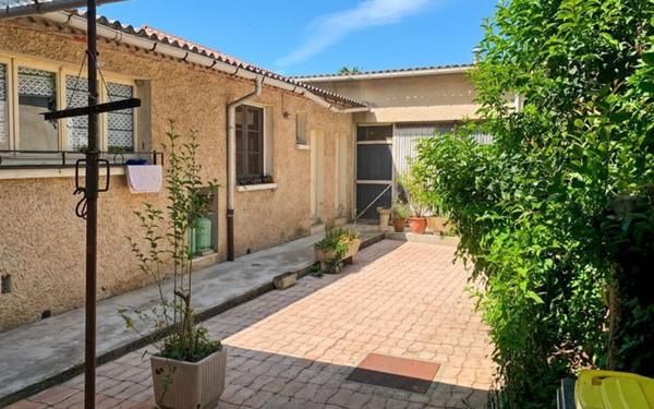 Maison à vendre    6 pièces •  Fleurance