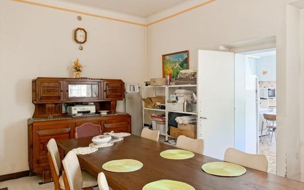 Maison à vendre    6 pièces •  Fleurance