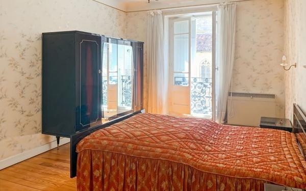 Maison à vendre    6 pièces •  Fleurance