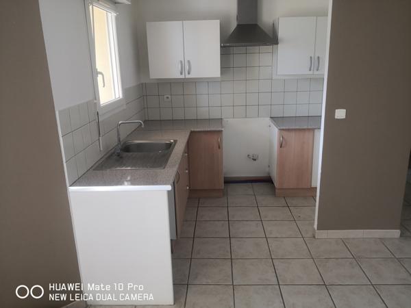 Appartement T3 avec balcon et garage - Sainte Tulle - Réf. 399