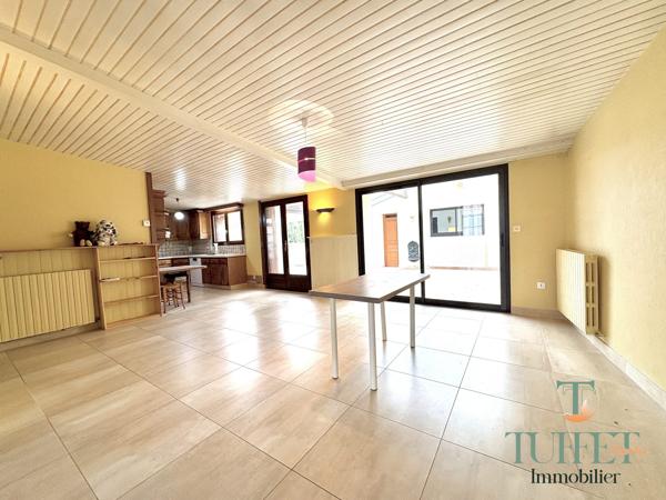 Maison de ville familiale pleine de charme – La Tremblade Centre Ville
