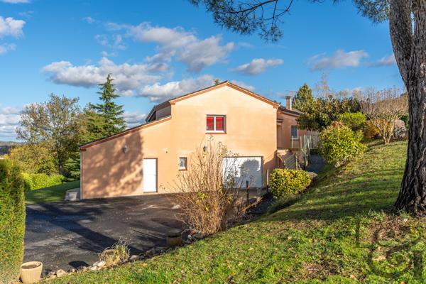 Maison rénovée à vendre en périphérie de Villeneuve-sur-Lot