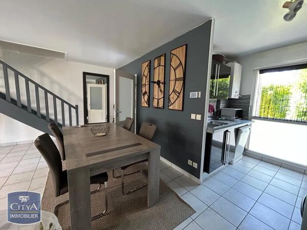 Maison à louer 4 pièces 92.58m² Amiens (80000)