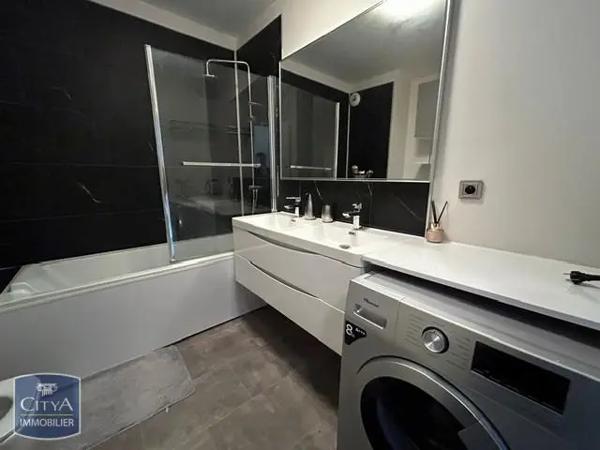 Maison à louer 4 pièces 92.58m² Amiens (80000)