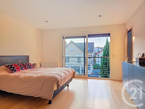 Maison à vendre  10 pièces - 215,79 m2 BOURG LA REINE - 92