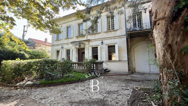 Avignon, Maison 6 Chambres -  320 m² à vendre