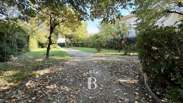 Avignon, Maison 6 Chambres -  320 m² à vendre