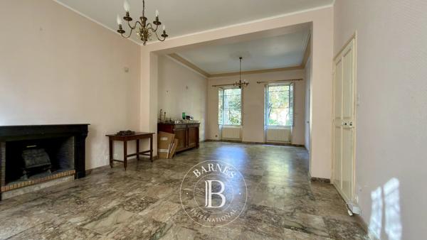 Avignon, Maison 6 Chambres -  320 m² à vendre