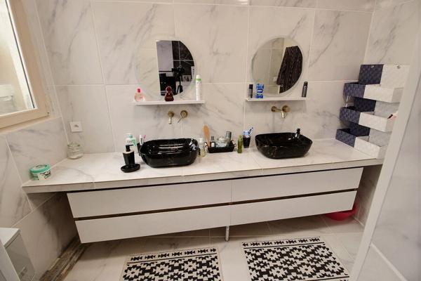 A VENDRE ESTAGEL OPPORTUNITE RARE POUR LOCATION COURTE DUREE OU CHAMBRES D'HOTES