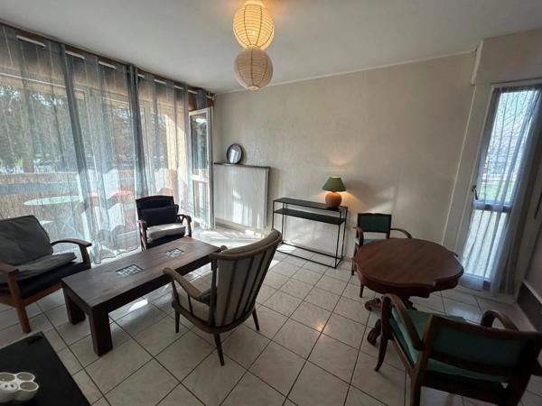 Appartement à louer 3 pièces 59.99m²