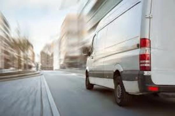 ENTREPRISE SPÉCIALISÉE DANS LE TRANSPORT DU DERNIER KILOMÈTRE – CESSION DE TITRES