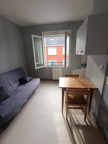 Studio meublé n°18 – 12,70 m² – 1er étage, Saint-Nazaire