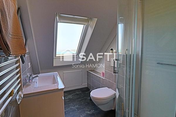 Maison totalement rénovée avec vue mer