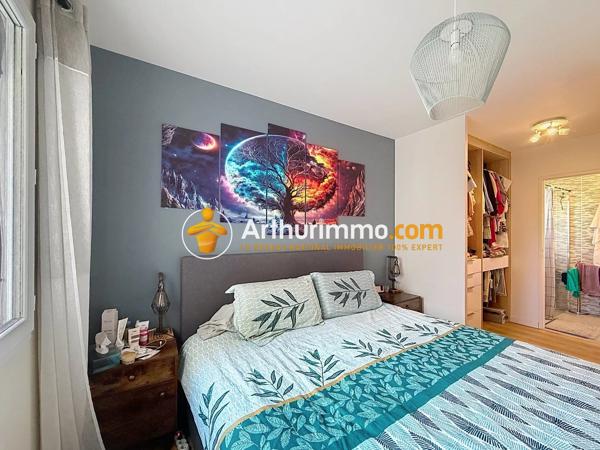 Vente                                                      Maison
                        
                     5 pièces                      118 m2                     à Bourgoin-Jallieu