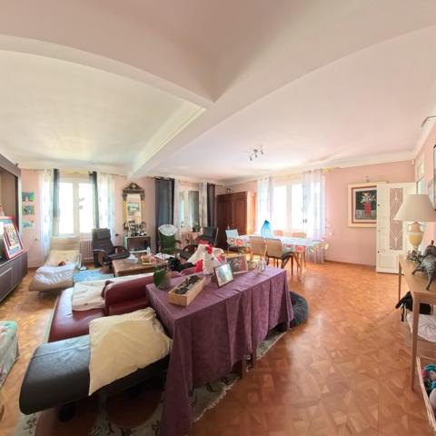 Maison de maître avec piscine